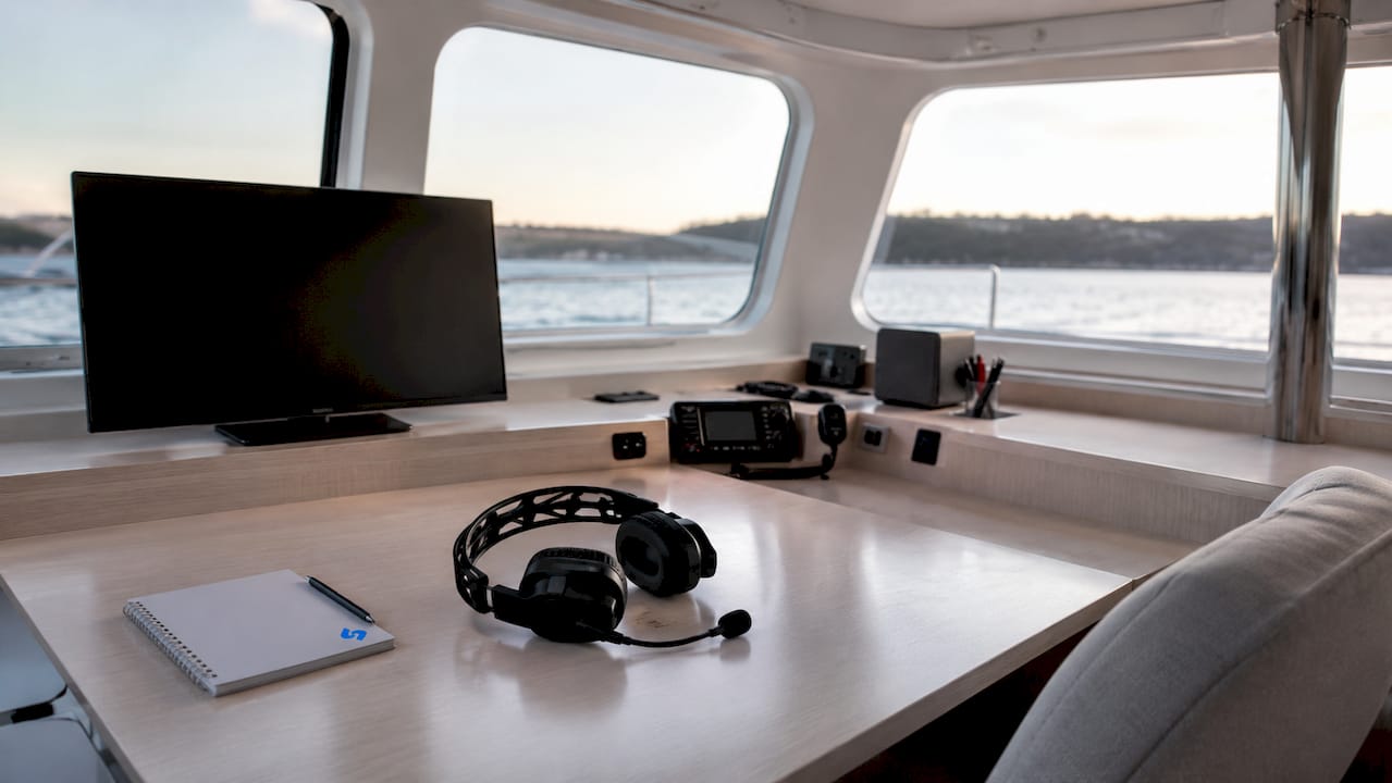 Système Mesh Intercom intégré dédié aux consoles marines